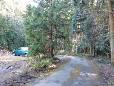 中金登山口駐車地