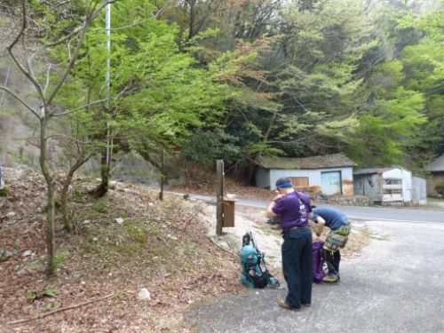 長石谷登山口
