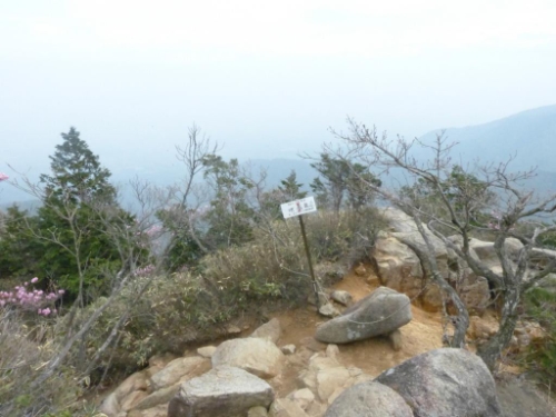 地蔵岩