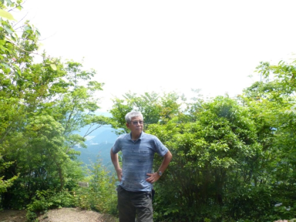明神山