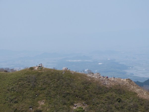 東雨乞岳