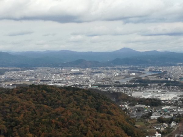 猿啄城