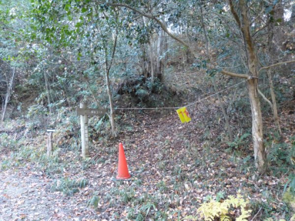 渓谷コースの入り口
