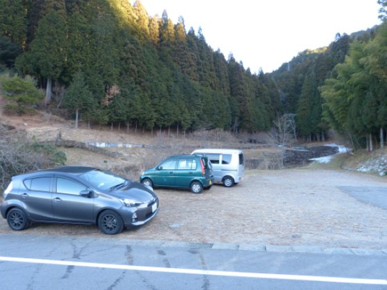 和市登山口駐車場
