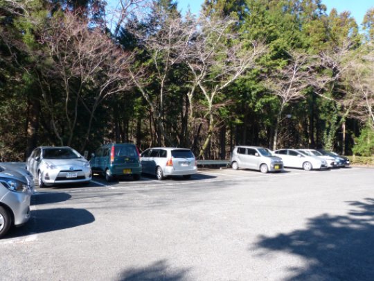 猿投山麓駐車場