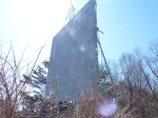 中部電力の電波反射板