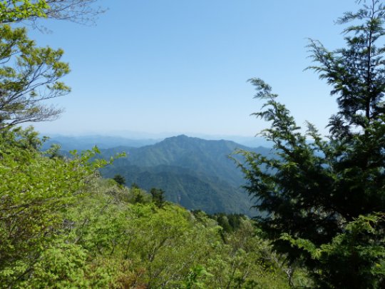 宇連山山頂