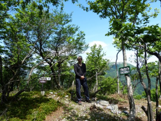 銚子岳山頂