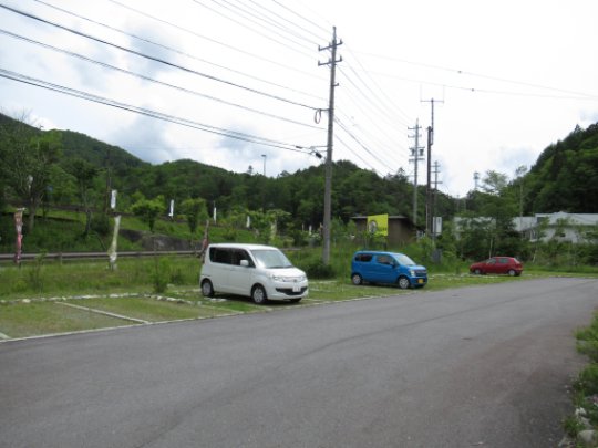 大川入山登山口駐車場