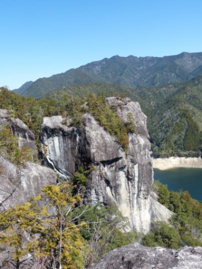 上臈岩