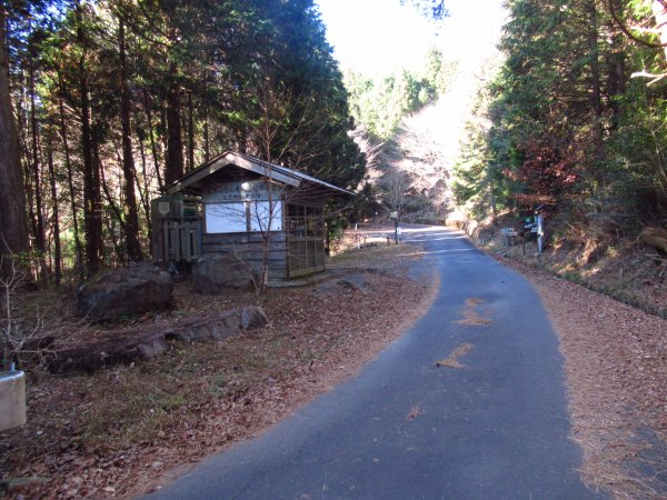 笠置山記録小屋
